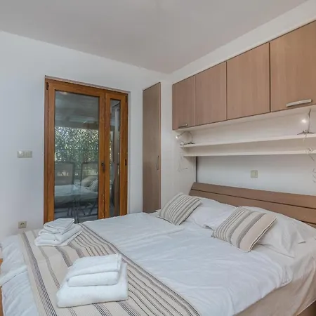 Apartment Celeste *